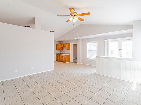 3rd image of 1836 E Villa Maria Dr
