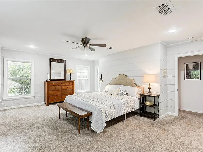 3727 W Biddison St — Photo 21