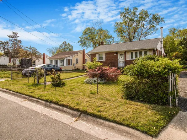 4649 Lacy Ave, Suitland, MD 20746