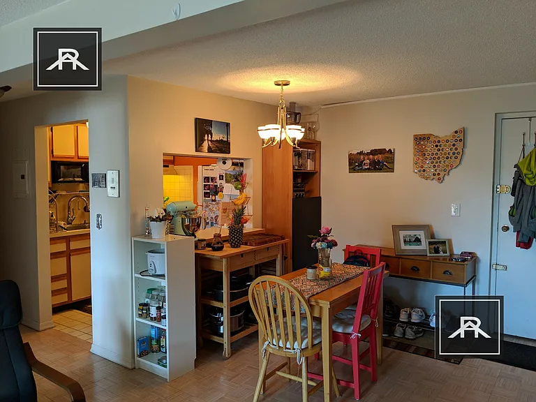 26 Waverly St #304 — Photo 6