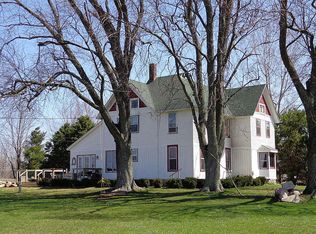 W8178 State Line Rd, Sharon, WI 53585