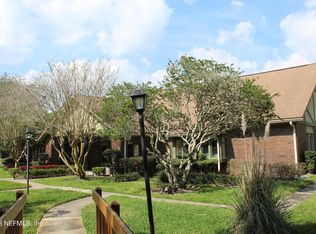 8227 Kensington Sq, Jacksonville, FL 32217