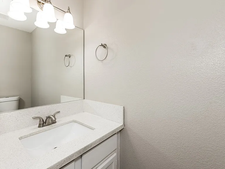 6939 Wineberry Dr — Photo 15