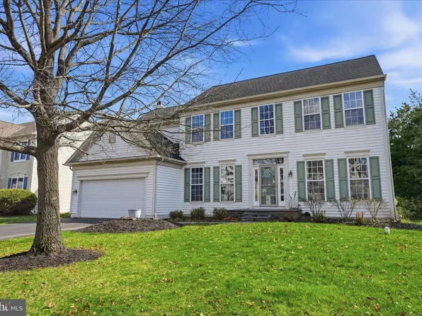 6 Susanna Way, Newtown, PA 18940