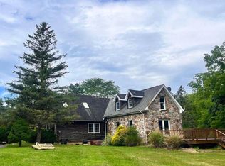 4325 Lehnenberg Rd, Riegelsville, PA 18077
