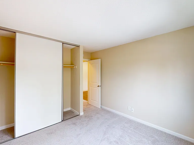 531 Alameda Del Prado #329 — Photo 12