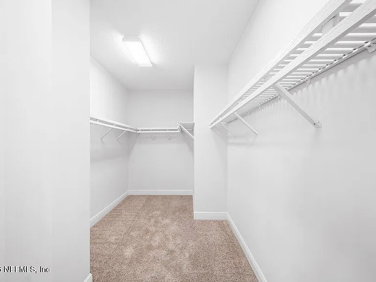 457 Marquesa Cir — Photo 14