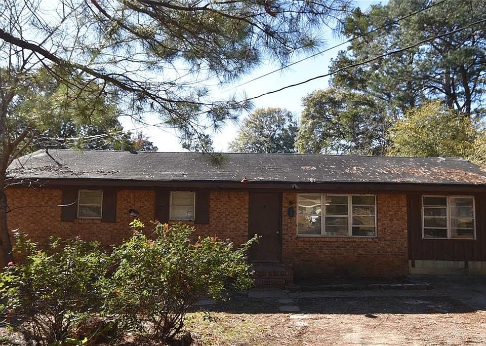 1st image of 208 Emory Way