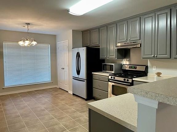 4th image of 46514 Cote Ct