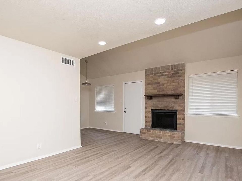 1st image of 3014 Trenton Dr #A