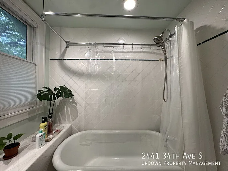 2441 34th Ave S — Photo 26