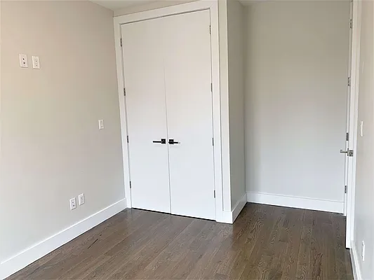 Rented by Bruma Realty LLC | media 17