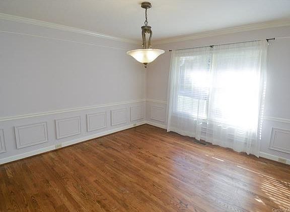 3rd image of 115 Wickersham Dr