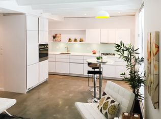 219 Georgia St E, Vancouver, BC