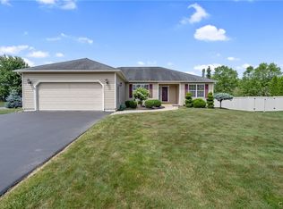 8317 Nates Ln, Cicero, NY 13039