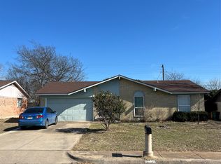 1207 Mars St, Cedar Hill, TX 75104