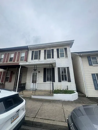 219 Market St Photo 1
