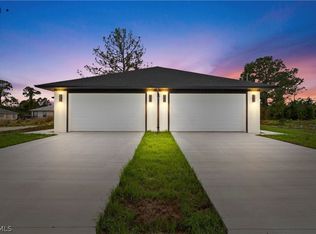 4733 27th St SW, Lehigh Acres, FL 33973