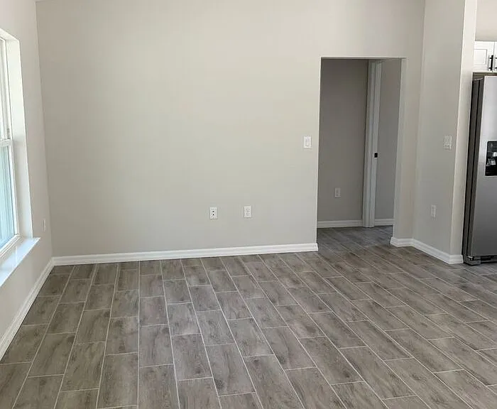 217 Oak Lane Rd — Photo 3