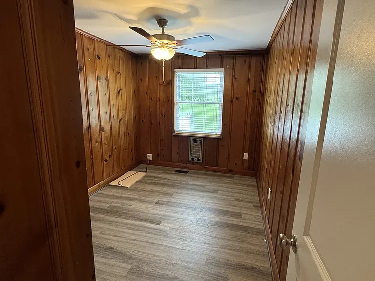 1301 Sharon Rd — Photo 17