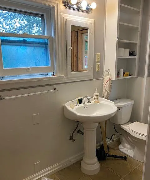 809 Molalla Ave — Photo 12