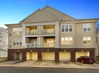 42481 Rockrose Sq UNIT 102, Brambleton, VA 20148