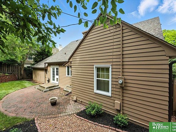 3rd image of 454 N 61st St