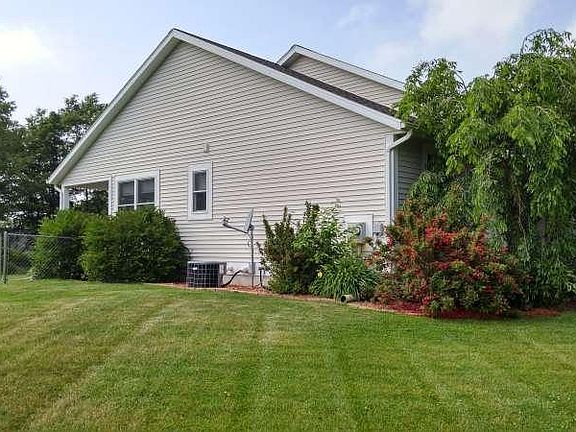 3rd image of 3581 Kersting Dr