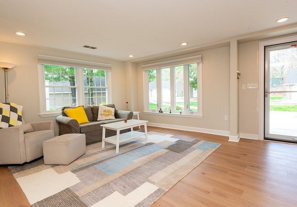 75 Page Rd UNIT 11, Bedford, MA 01730 Zillow