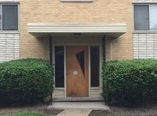 2116 S 13th Ave APT G, Broadview, IL 60155