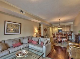 215 W College Ave APT 807, Tallahassee, FL 32301