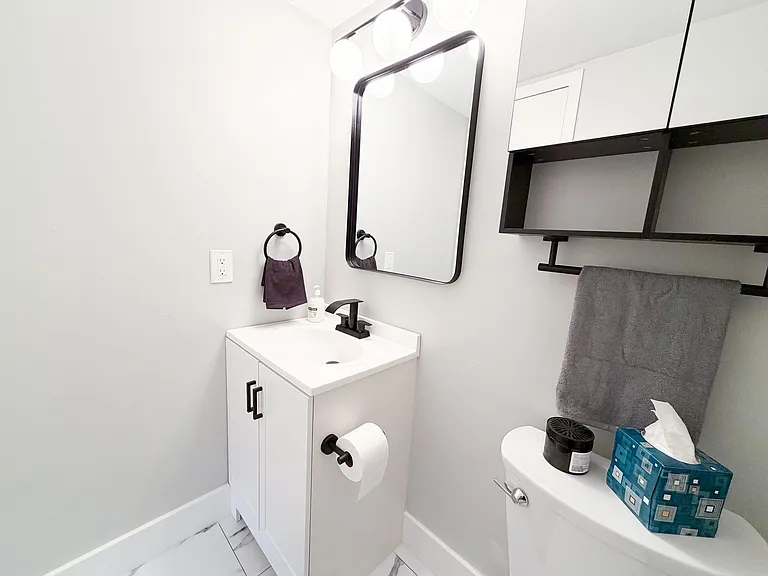 3085 Cornwall E — Photo 11