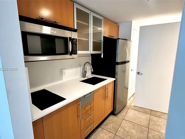 1750 N Bayshore Dr #2607 — Photo 12