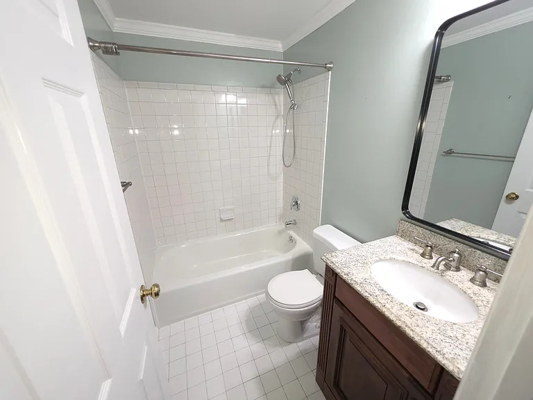 7331 Kerry Hill Ct — Photo 16
