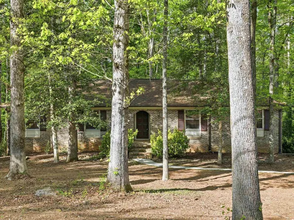 122 Bellview Dr, Taylors, SC 29687