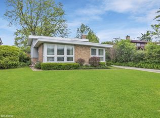 827 Lavergne Ave, Wilmette, IL