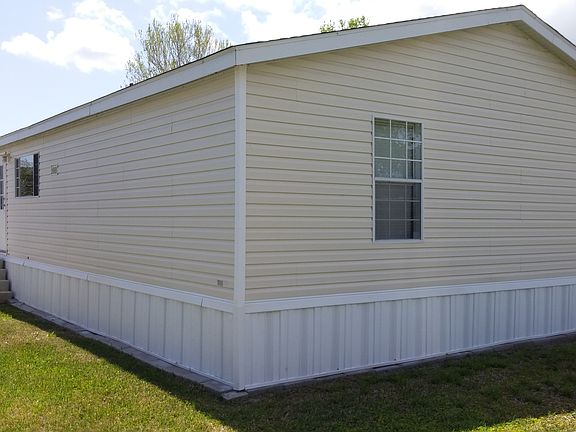5th image of 217 Tropic Dr
