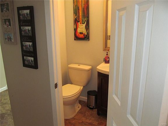 3rd image of 4968 Alexis Dr