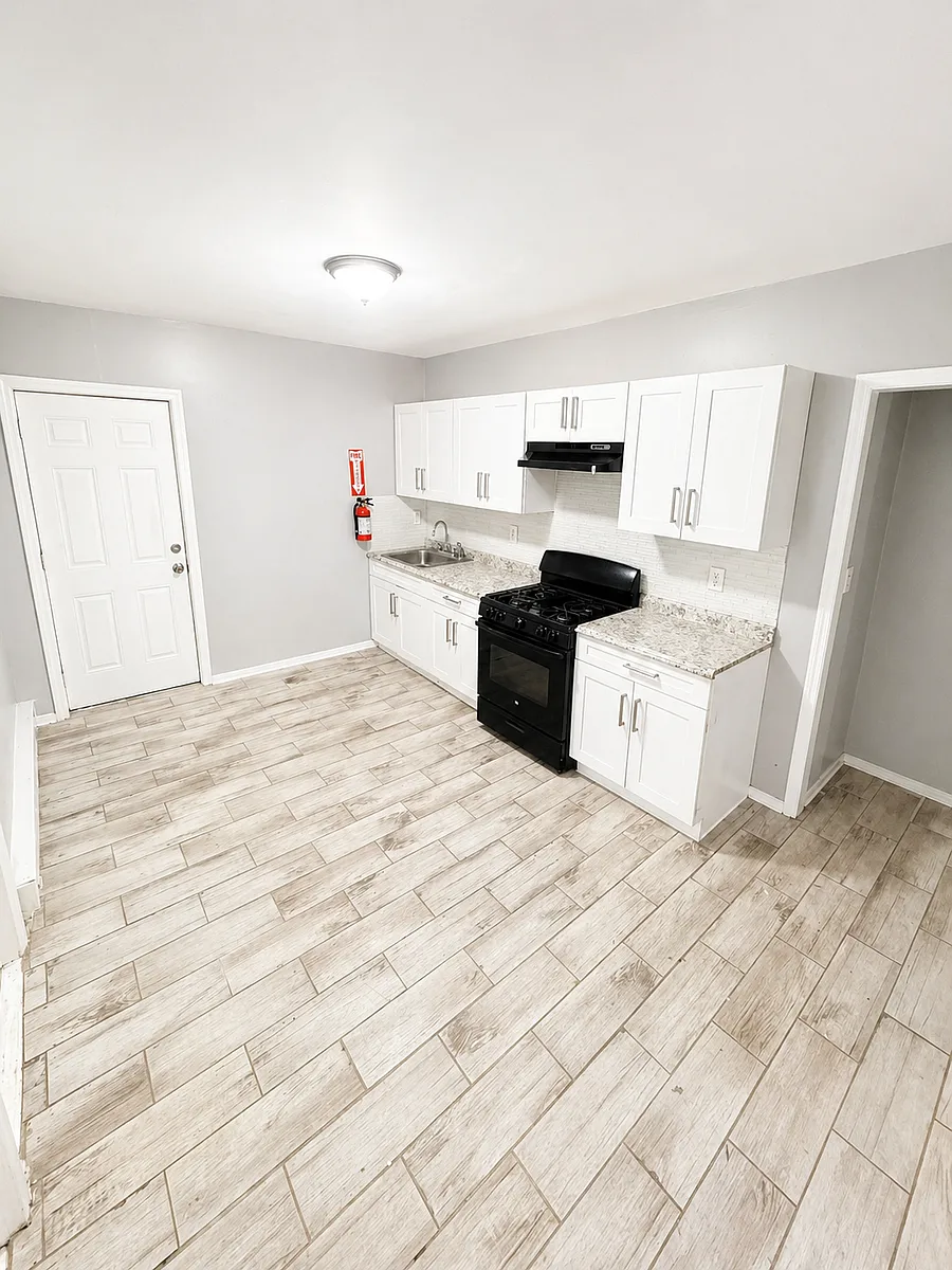 Building Photo - 51 N 14th St #3