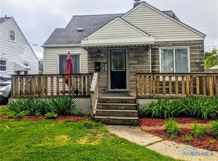 831 Cloverdale Rd, Toledo, OH 43612