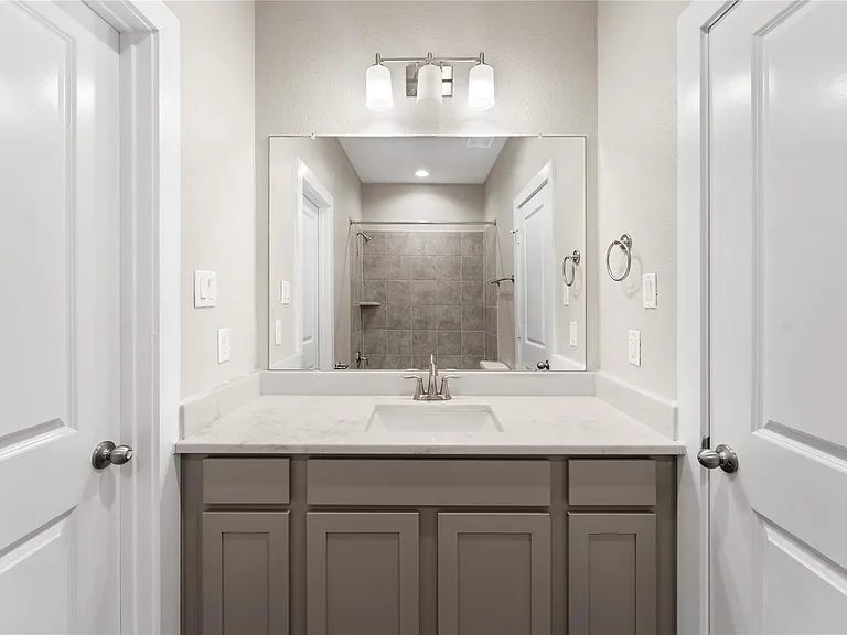 7703 Rainbow Close Ln — Photo 17