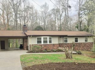 104 Burgess Ln, Oak Ridge, TN 37830