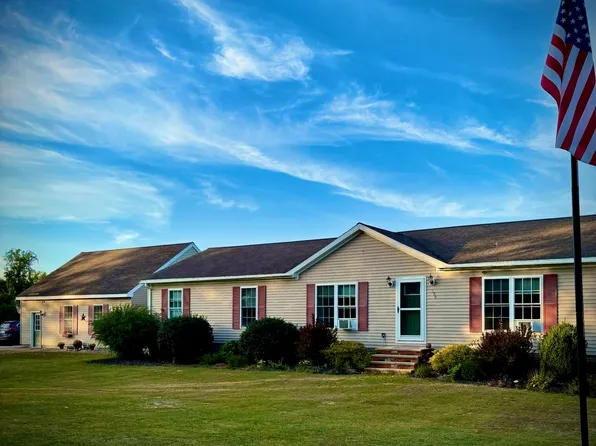 159 Gile Road, Alfred, ME 04002