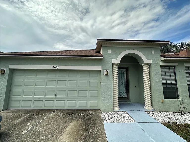 9097 Venezia Plantation Dr — Photo 1
