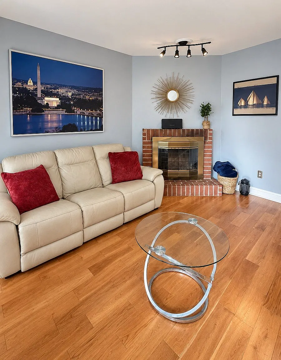 2 bed, 2.5 bath, 1200 sqft, $3,000 — Photo 3
