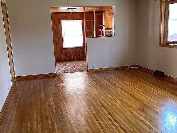 4th image of 3010 W McCalister Dr