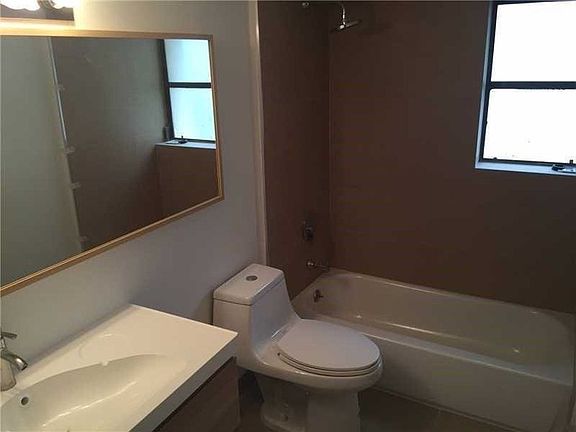 4th image of 3155 Coral Hills Dr #6