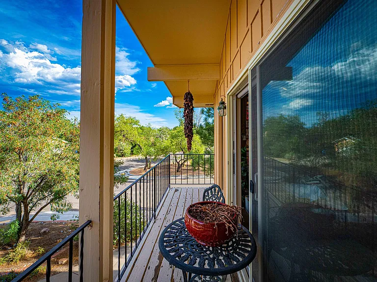 3615 Horacio Ct NE — Photo 18