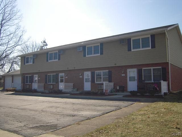1st image of 2103-2109 Clermont St