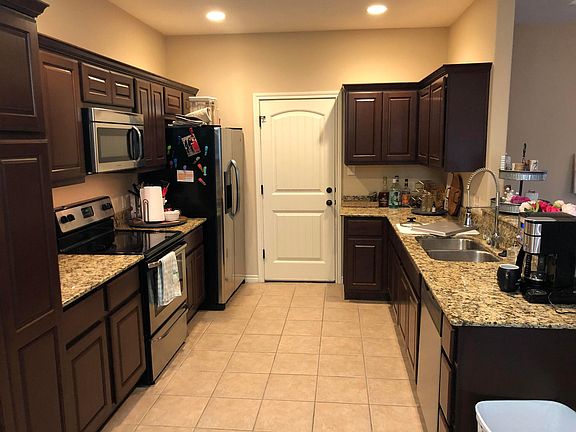 3rd image of 4311 Whispering Creek Ct